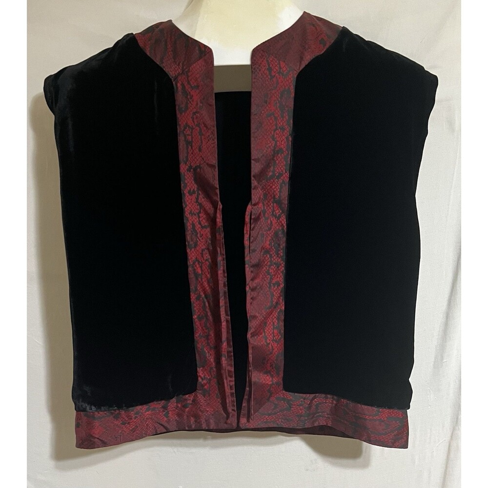 Chicos design vest velvet  Black front tie Vintage 80s 90s snake skin print X